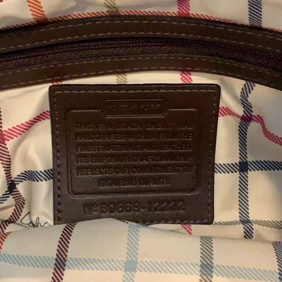 Woman’s Coach Bag - Picture 3 of 6